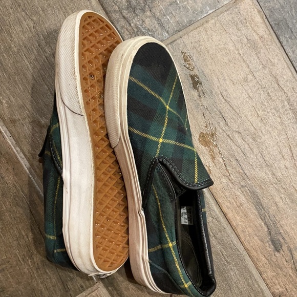 Vans slip on sneakers tartan plaid size 6.5 fits 7 - Picture 3 of 8